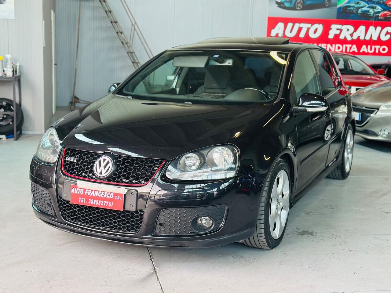 Volkswagen Golf 2.0 16V TFSI 5p. GTI