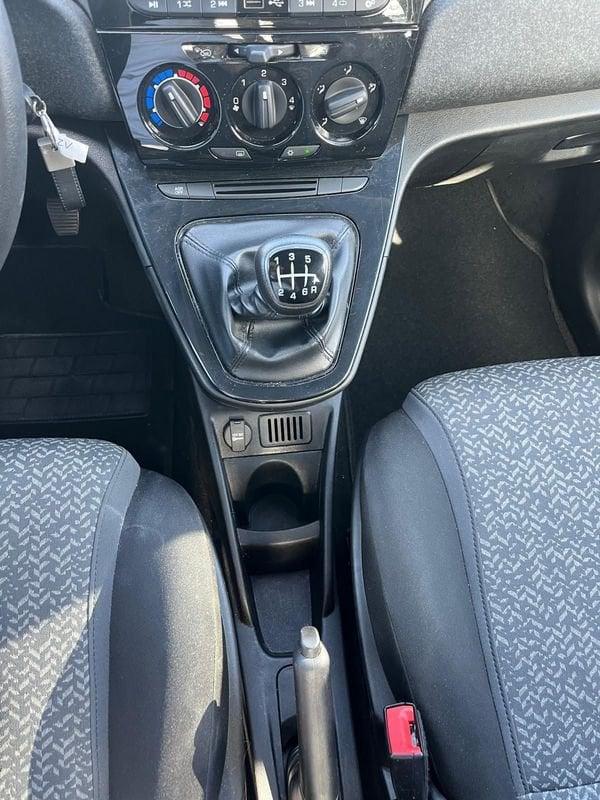 Lancia Ypsilon Ypsilon 1.0 FireFly 5 porte S&S Hybrid Silver Plus