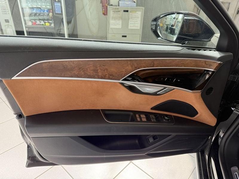 Audi A8 50 TDI 3.0 quattro tiptronic