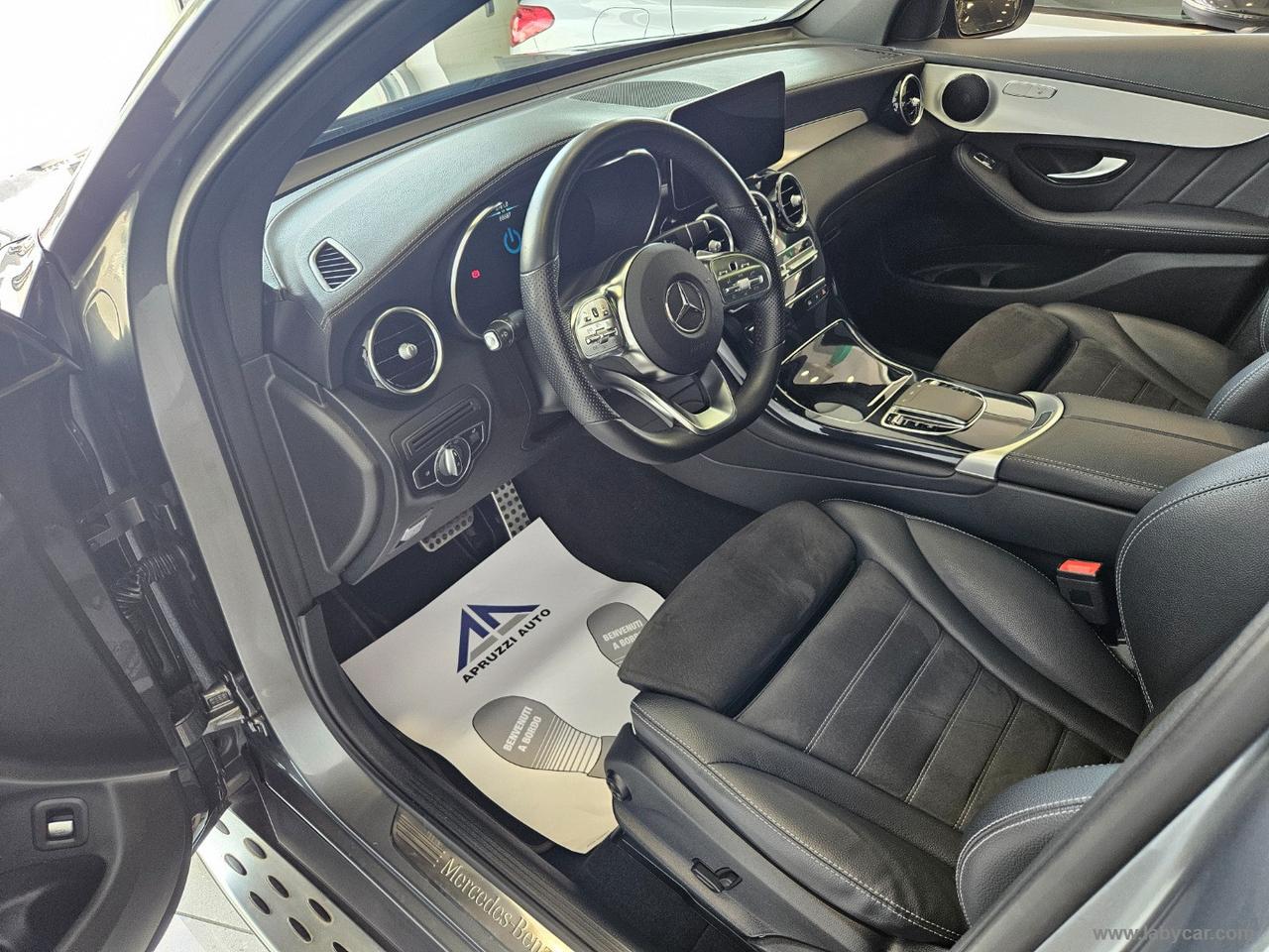 MERCEDES-BENZ GLC 300 de 4M Plug-in hybrid Coupé Prem.