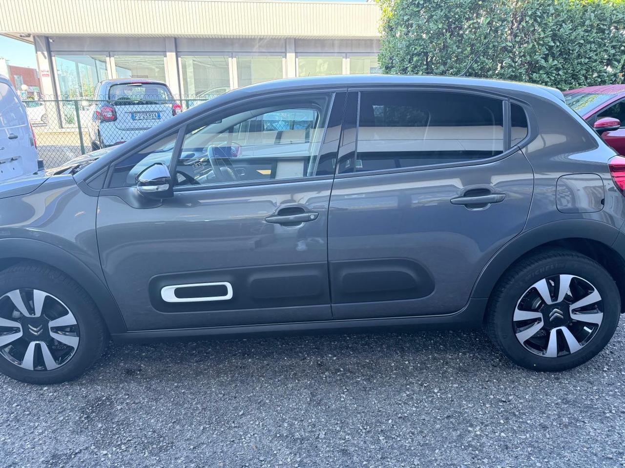 Citroen C3 1.2 puretech Max s&s 110cv