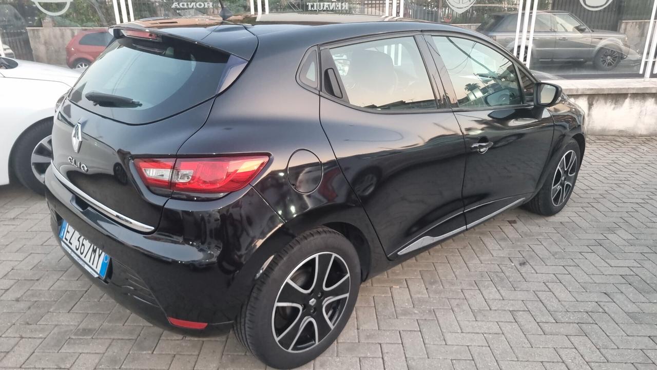 Renault Clio 1.2 75CV 5 porte Wave