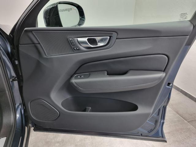 VOLVO XC60 T6 Recharge Plug-in Hybrid AWD automatico Plus Dar