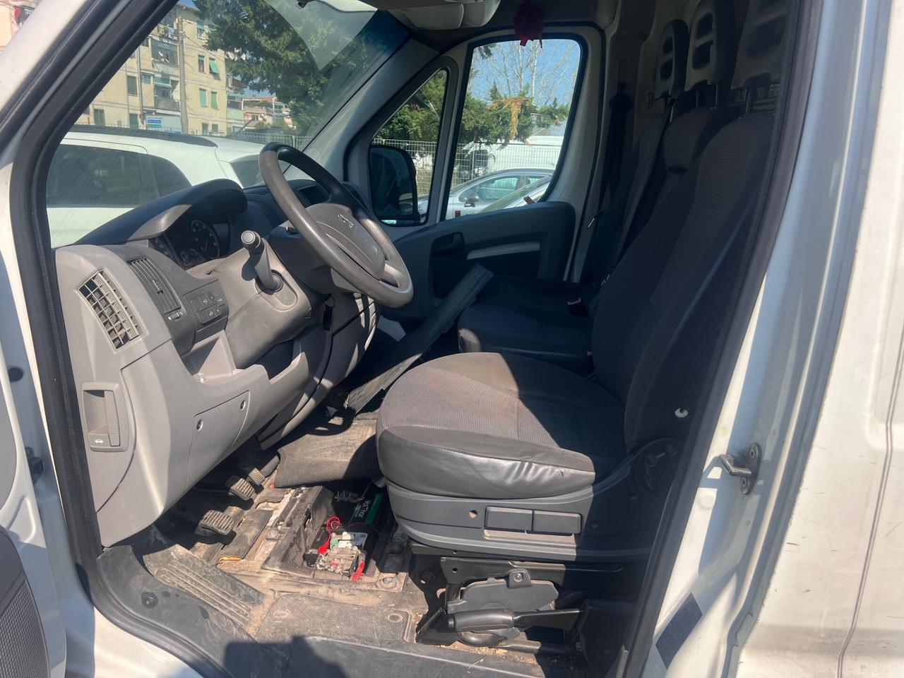 Peugeot Boxer 2.2 Furgone motore 4HU