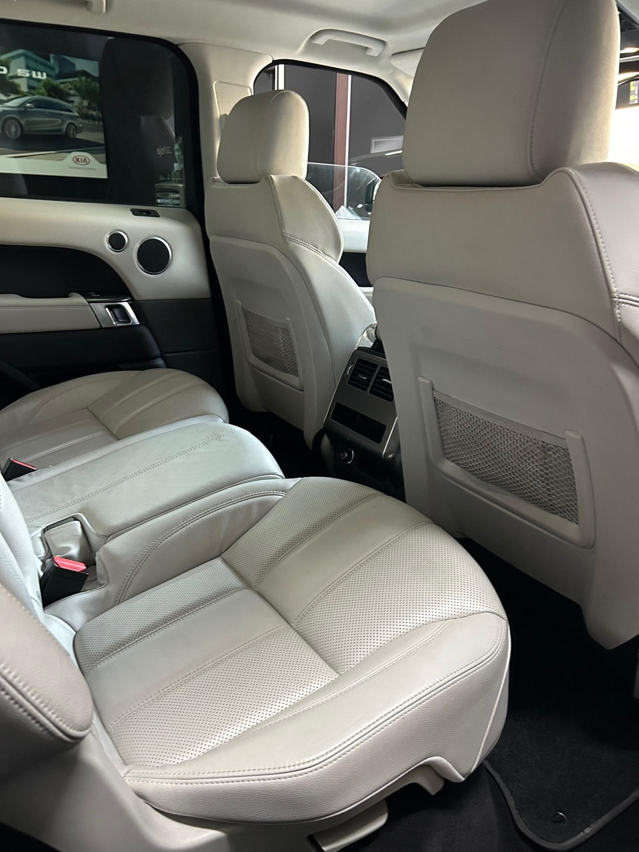 Land Rover Range Sport 3.0 SDV6 SE