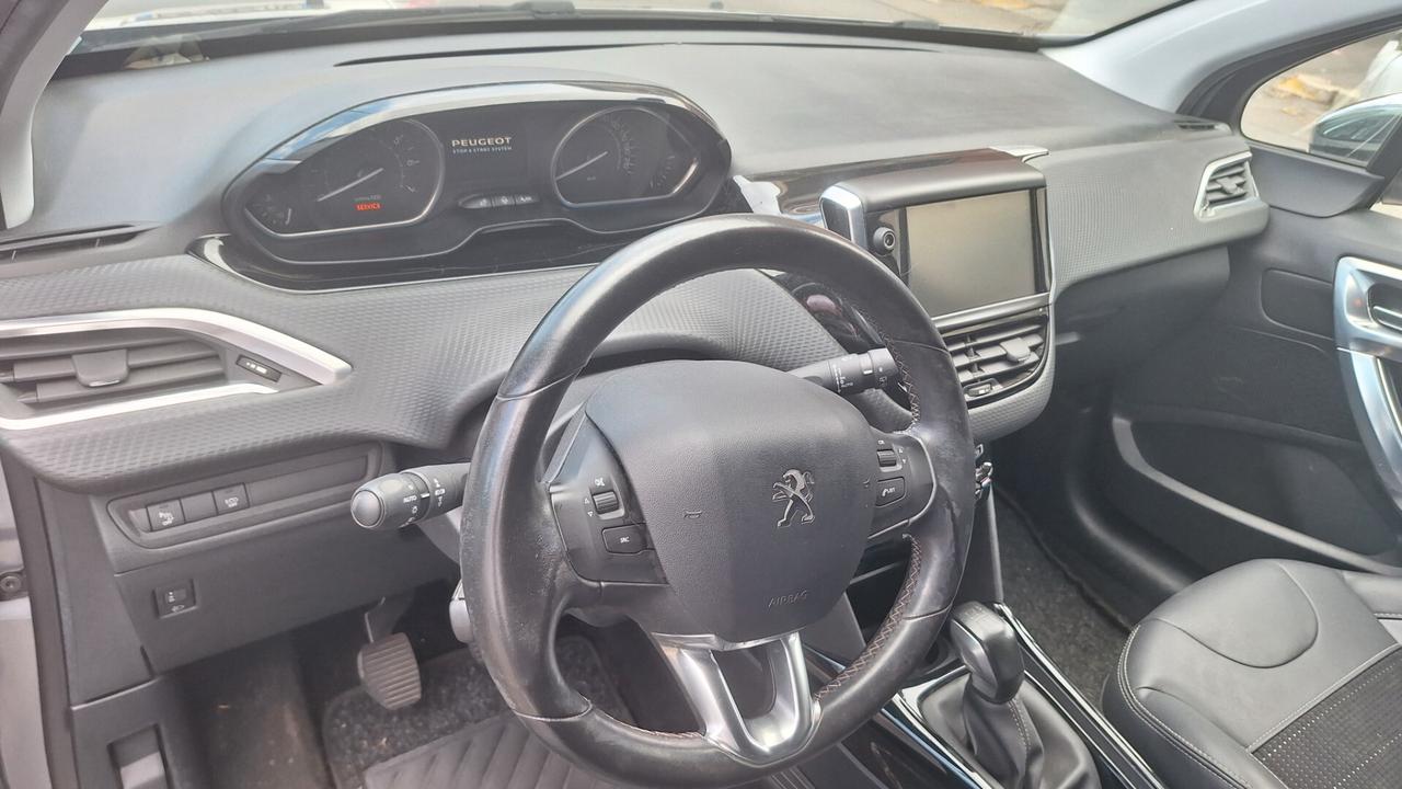 Peugeot 2008 PureTech Turbo 110 S&S Black Matt
