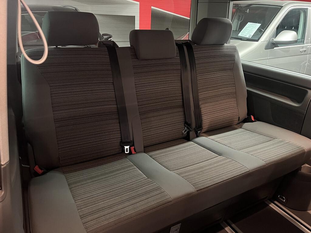 Volkswagen California Beach 2.0 TDI 150CV DSG letto