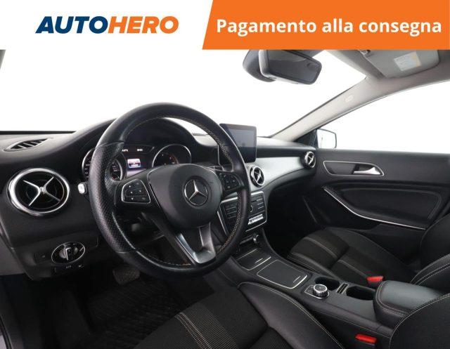 MERCEDES-BENZ GLA 200 d Automatic Sport