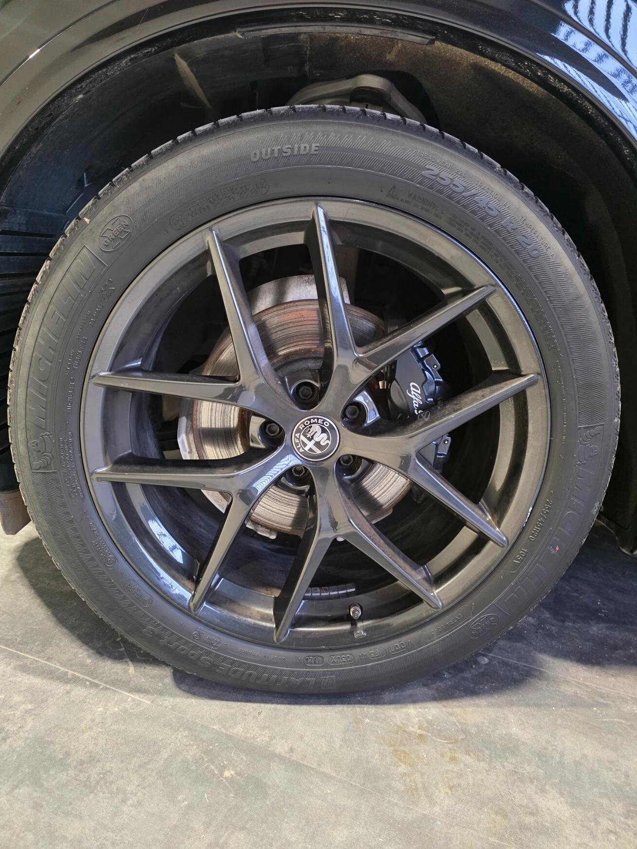 Alfa Romeo Stelvio 2.2 Turbodiesel 210 CV AT8 Q4 Veloce