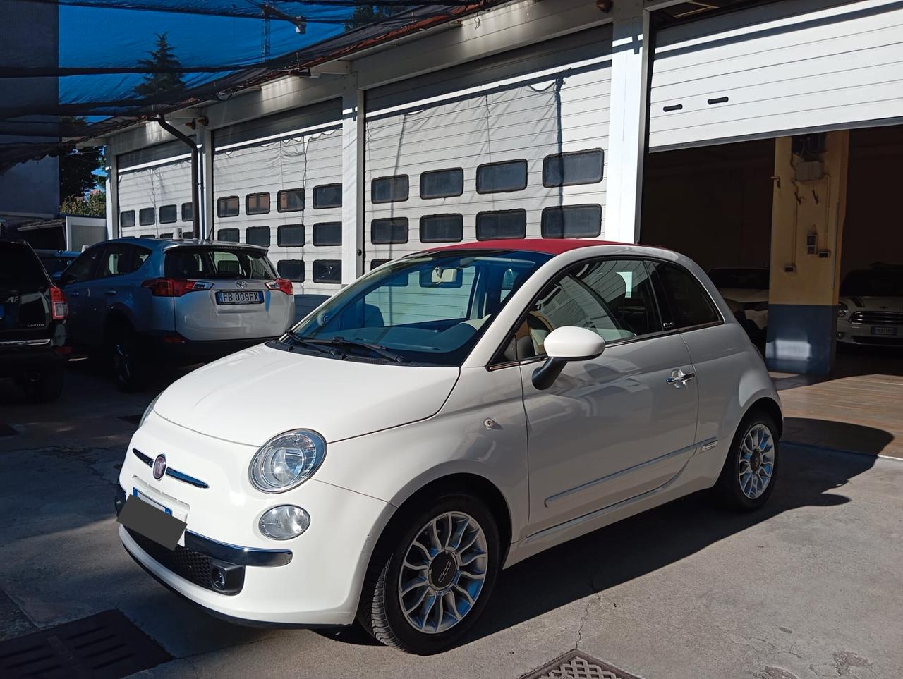 Fiat 500 C 0.9 TwinAir Turbo Rock