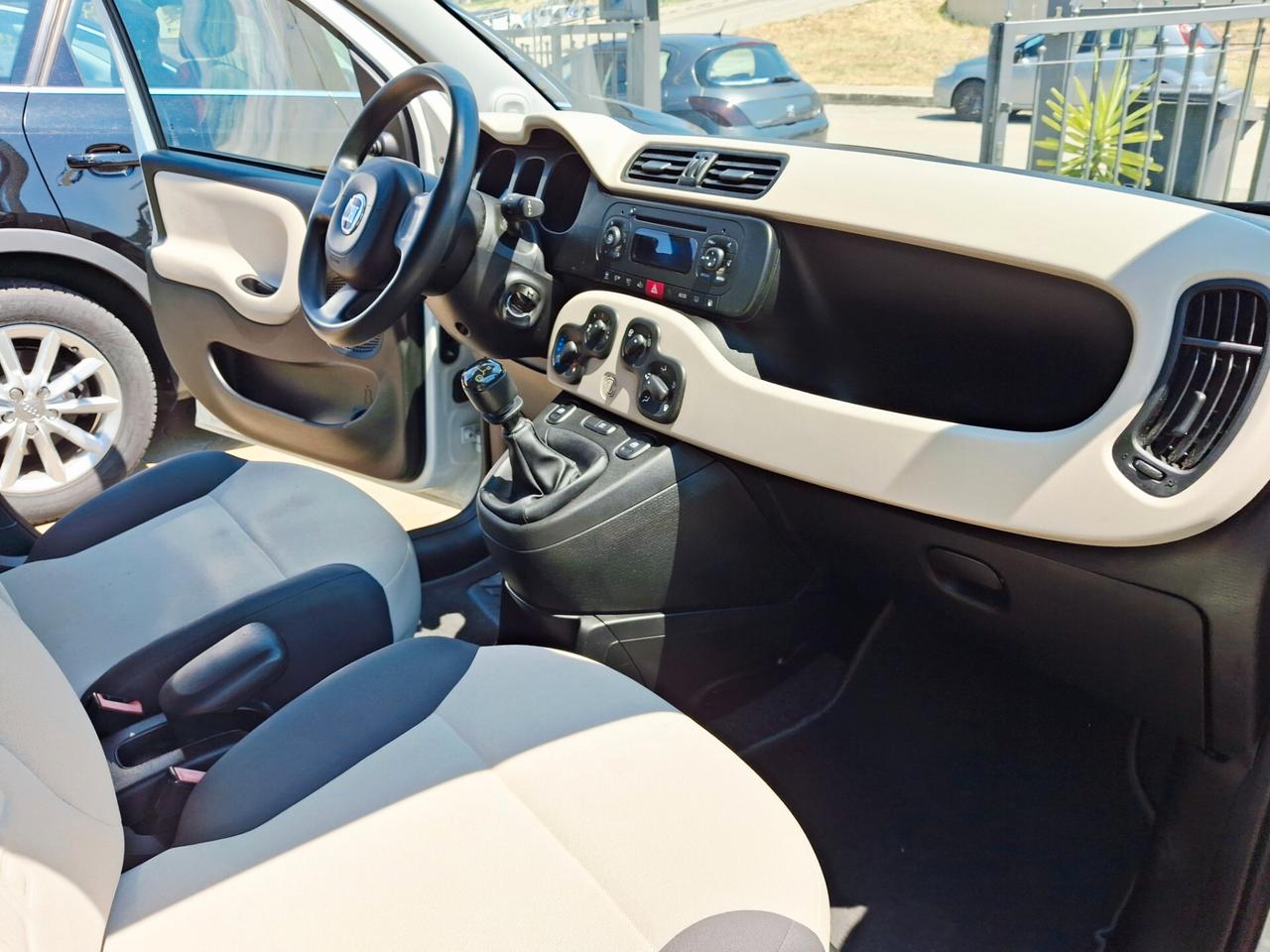 Fiat Panda 0.9 TwinAir Turbo Natural Power Lounge