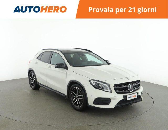 MERCEDES-BENZ GLA 250 Automatic 4Matic Premium