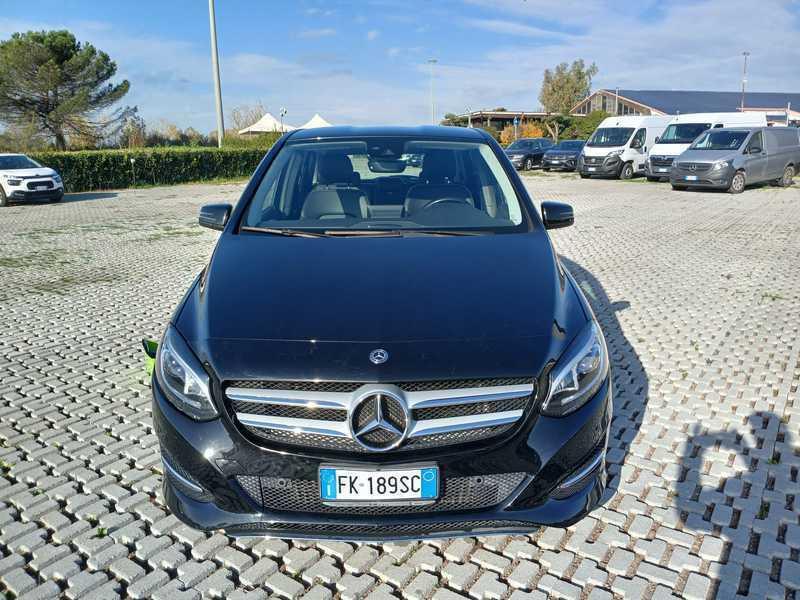 MERCEDES-BENZ B 180 d 108cv autom