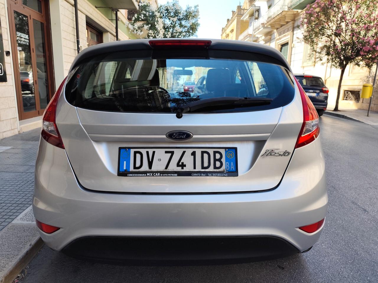 Ford Fiesta 1.2 82cv Benzina 5 porte