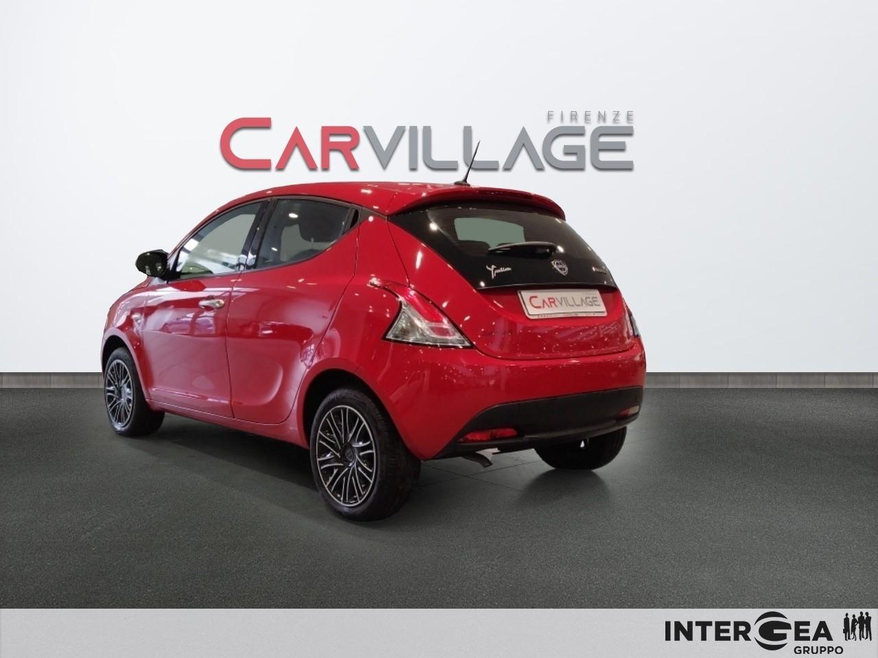 LANCIA Ypsilon 1.0 firefly hybrid Silver Plus s&