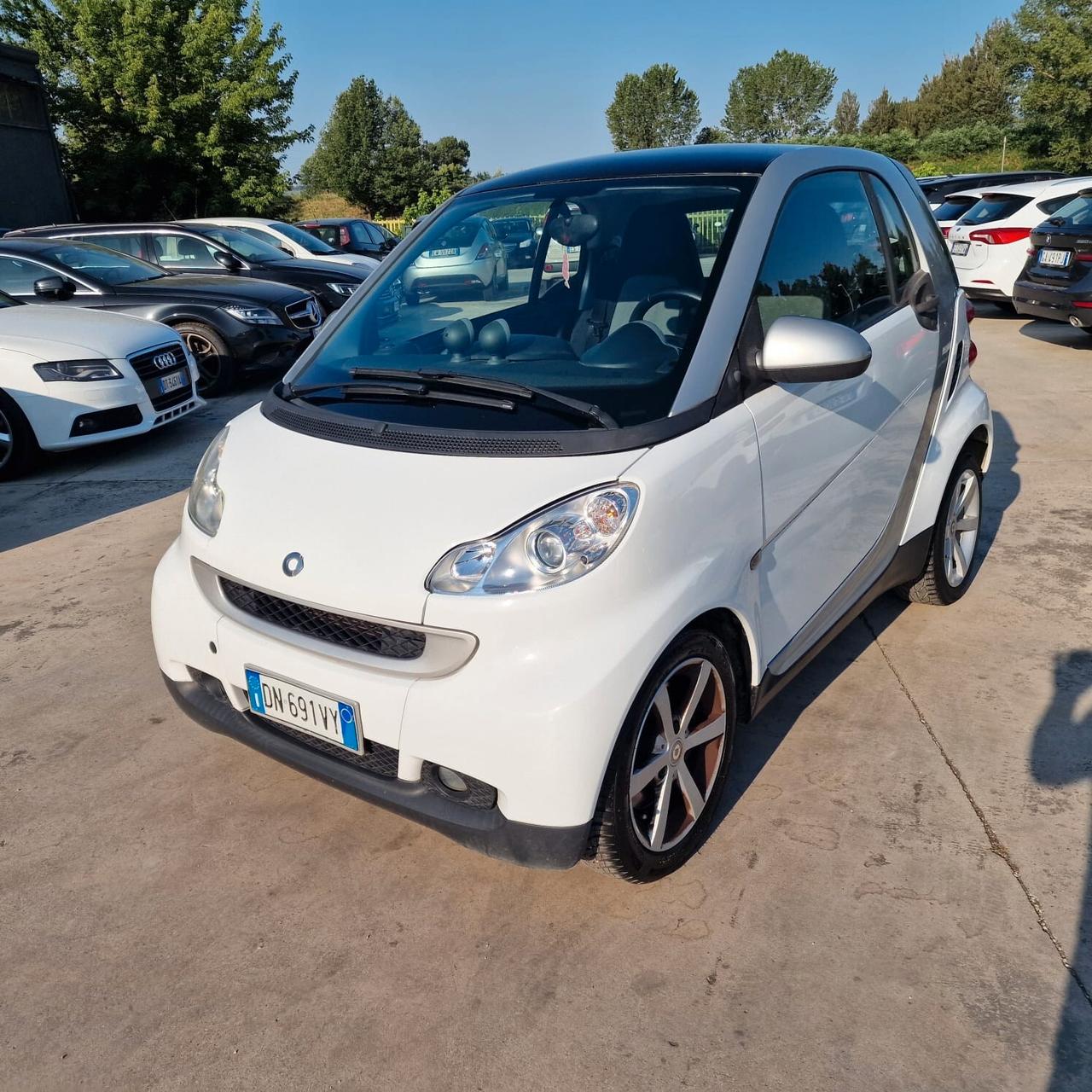 Smart ForTwo 1000 52 kW coupé passion ottime condizioni