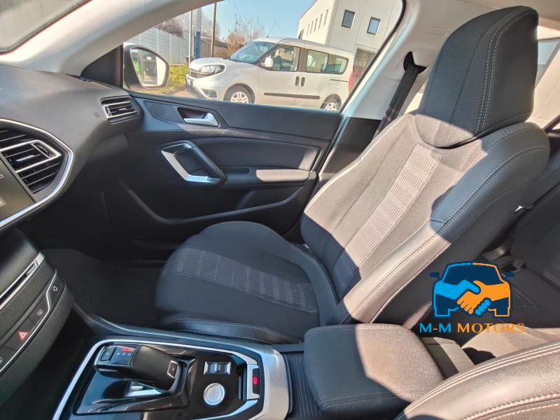 Peugeot 308 5 Porte 308 5p 1.5 bluehdi Allure s&s 130cv eat8