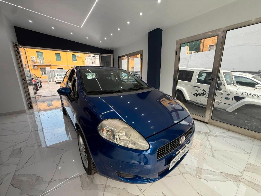 Fiat Punto 1.2 Active c clima 65cv 5p