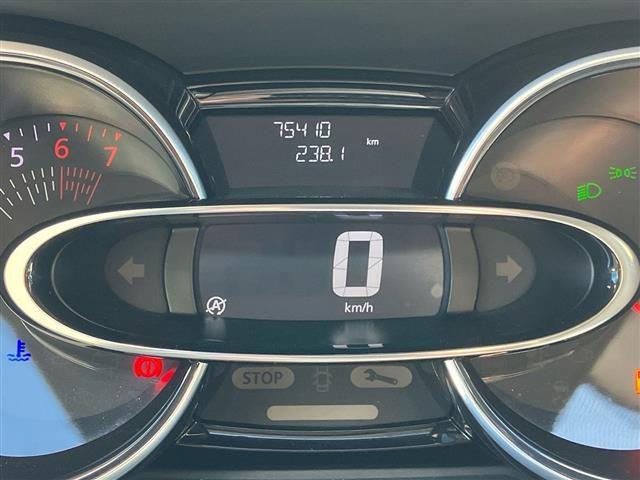 RENAULT Clio 0.9 tce Moschino Life 90cv