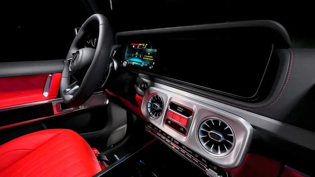 Mercedes-benz G 63 AMG S.W. 4x4² NOLEGGIO LUNGO TERMINE - LEASING FULL INCLUSIVE