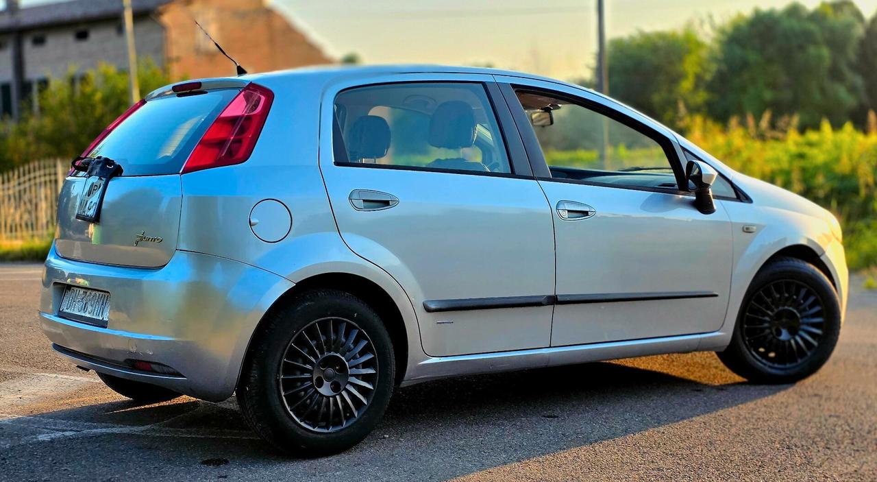 Fiat Grande Punto 1.3 MJT NEOPATENTATI
