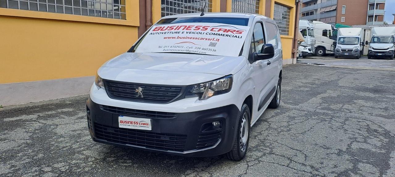 PEUGEOT PARTNER 1.5 B.HDI 102 CV PC PREMIUM - KM. 31.000 CERTIFICATI - PRONTA CONSEGNA - APPENA TAGLIANDATO!+IVA