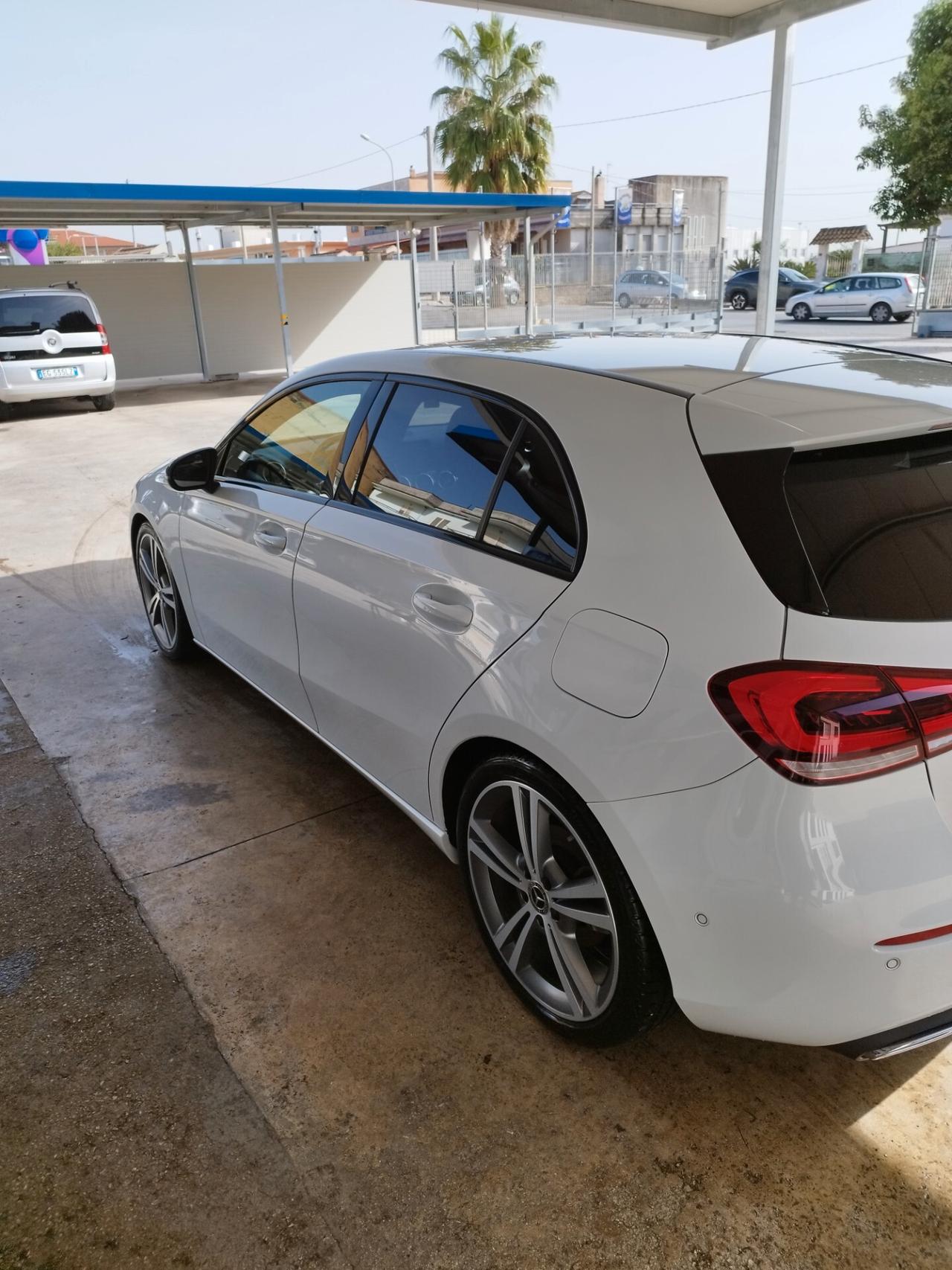 Mercedes-benz A 180 A 180 d Automatic Sport