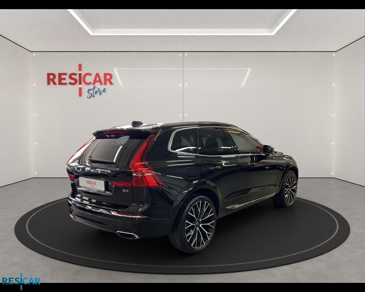 VOLVO XC60 2.0 b4 R-design auto