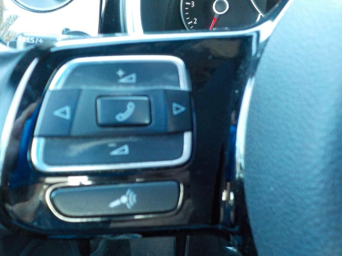 Volkswagen Maggiolino 1.6 TDI Design