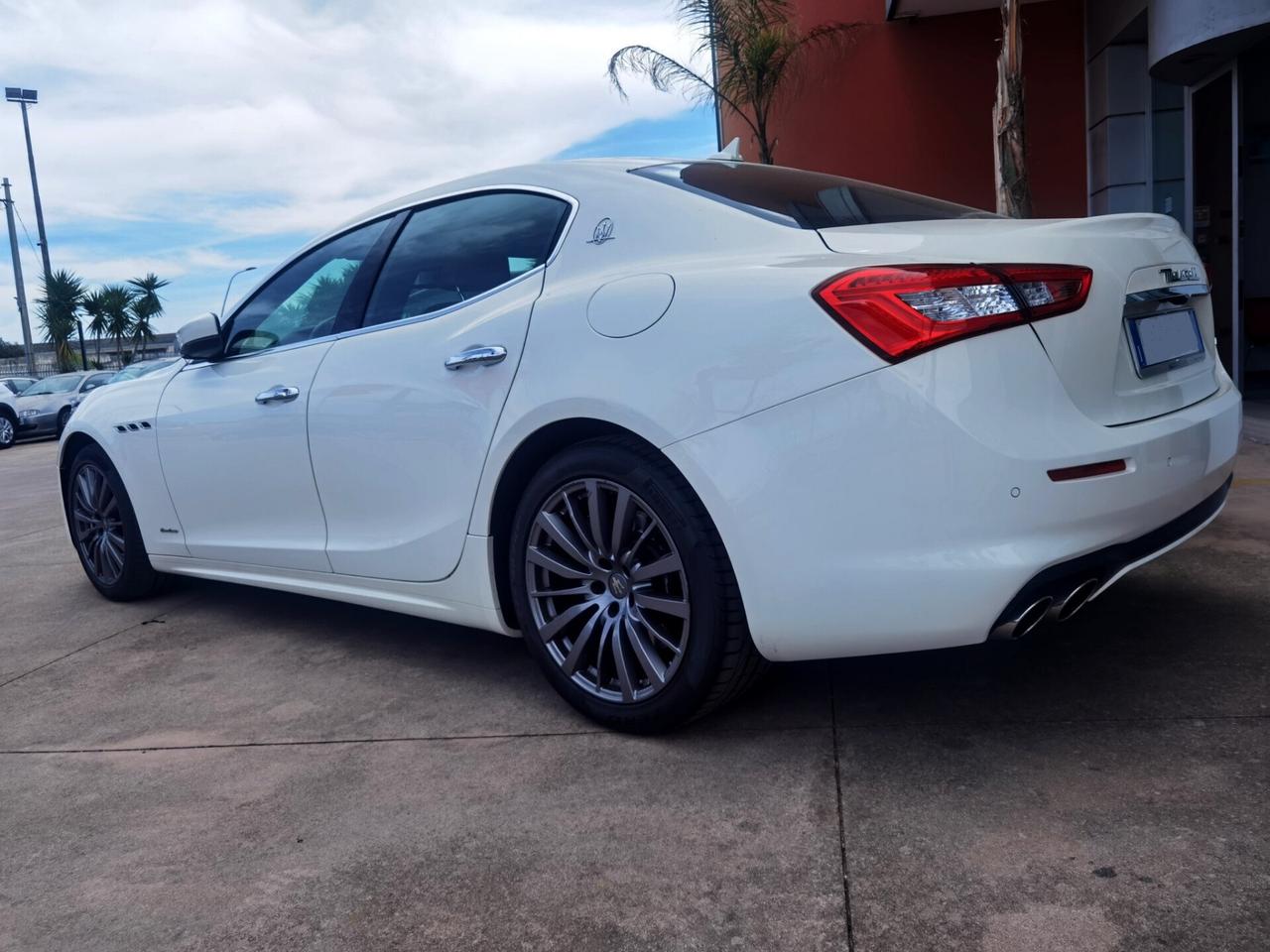 Maserati GHIBLI 3.0 V6 Diesel 275 CV GRANLUSSO