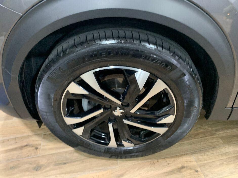 Peugeot 2008 PureTech 130 S&S Allure