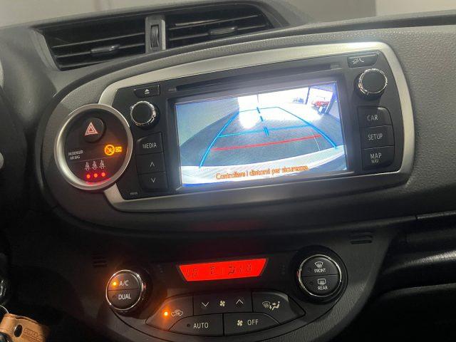 TOYOTA Yaris 1.0 5 porte Lounge