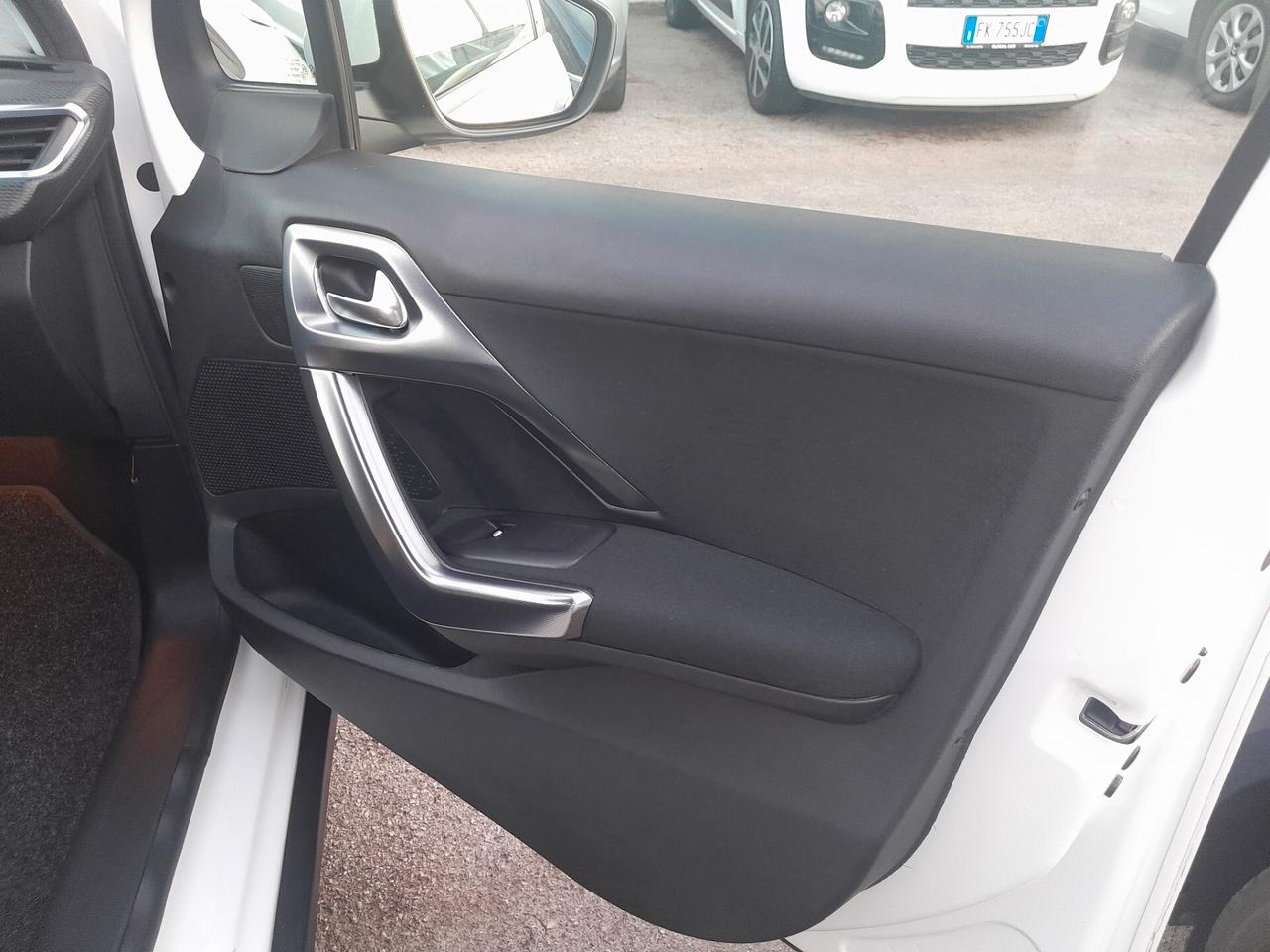 Peugeot 2008 1.5 HDi ALLURE Anno 2019