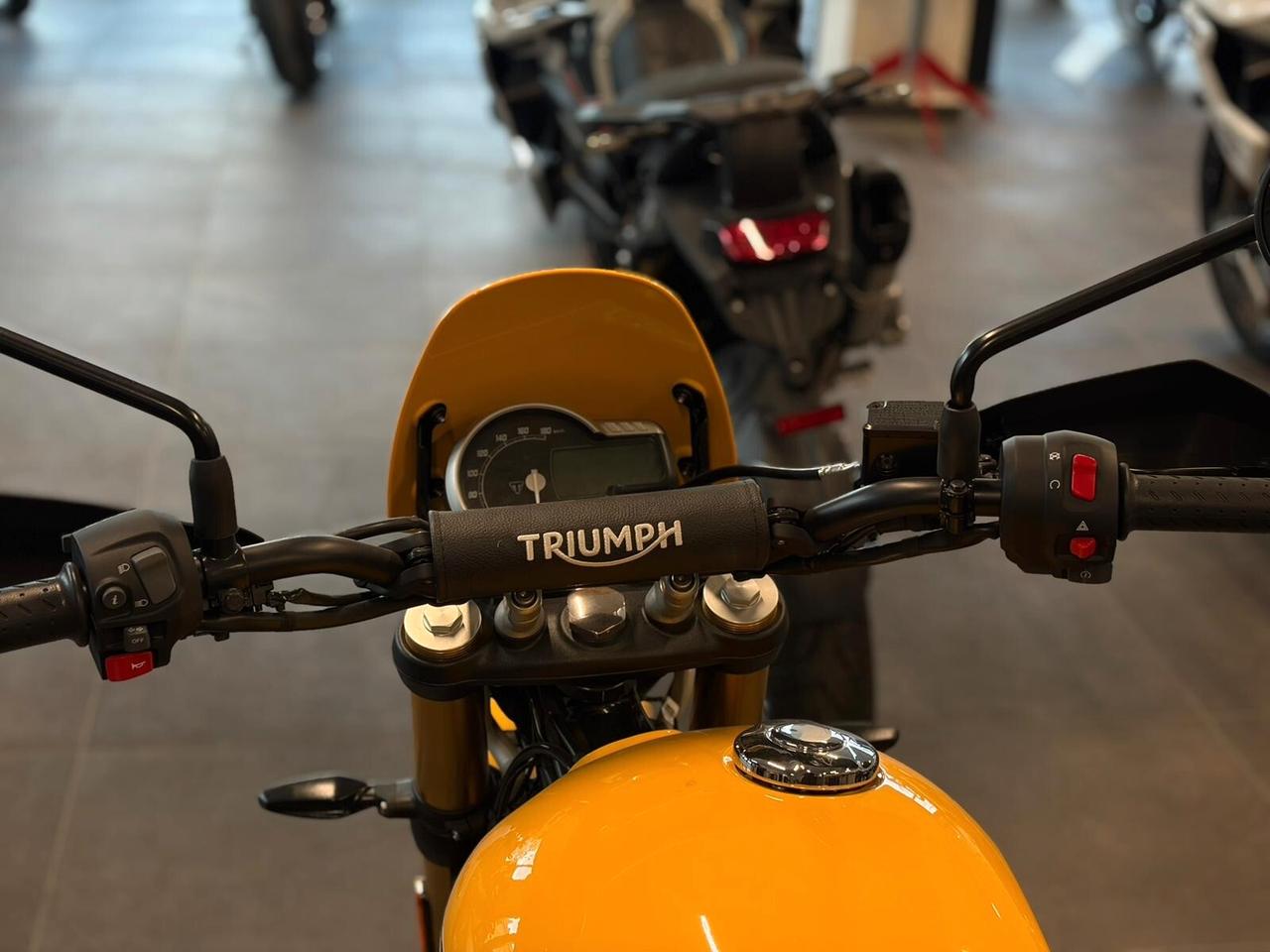 Triumph Scrambler 400 XC Abs