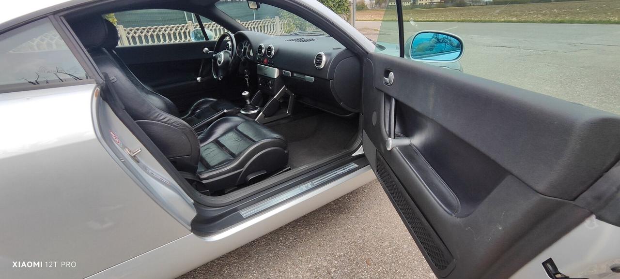 Audi TT Coupé 1.800 TURBO 20V 179 CV (FATTURE)