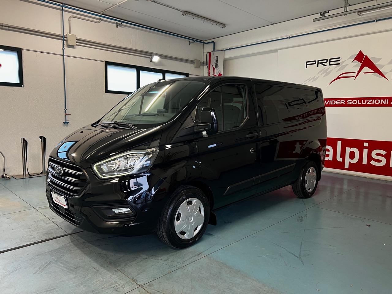Ford Transit Custom 320 2.0 EcoBlue Hybrid 130 PC Combi Trend