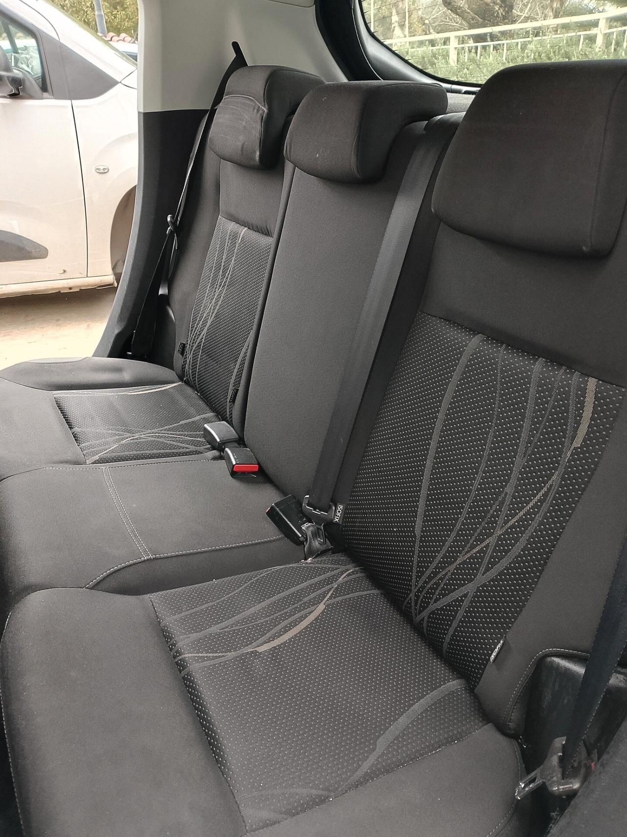 Peugeot 208 1.4 HDi 68 CV 5 porte Allure