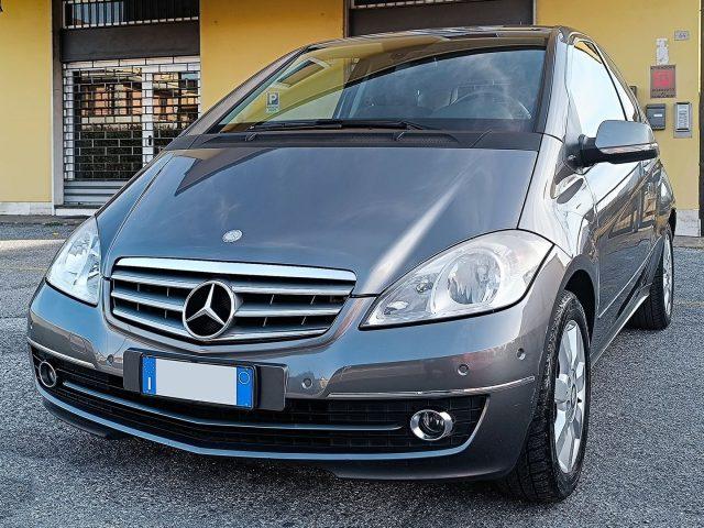 MERCEDES-BENZ A 150 BlueEFFICIENCY Coupé Elegance