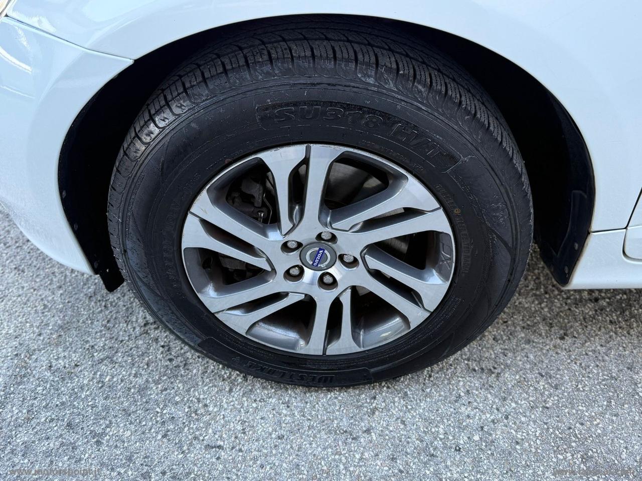 VOLVO XC60 D4 Geartronic Kinetic