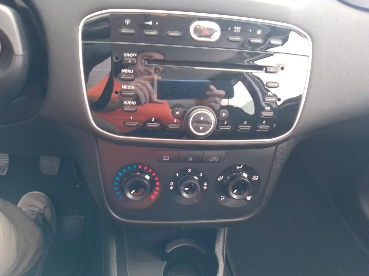 Fiat Punto 1.4 8V 5 porte Natural Power Lounge