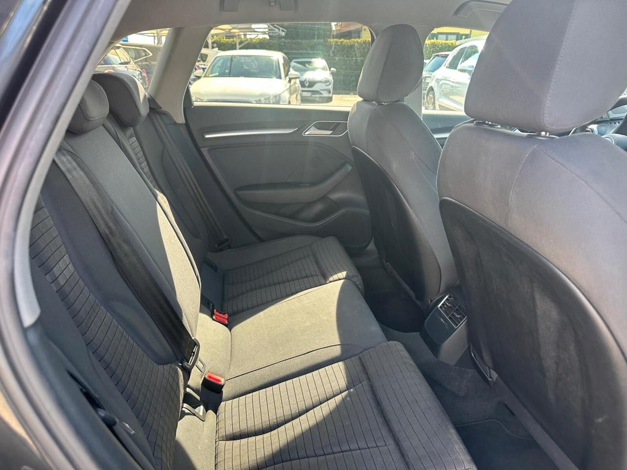 Audi A3 1.6 Sport Automatica
