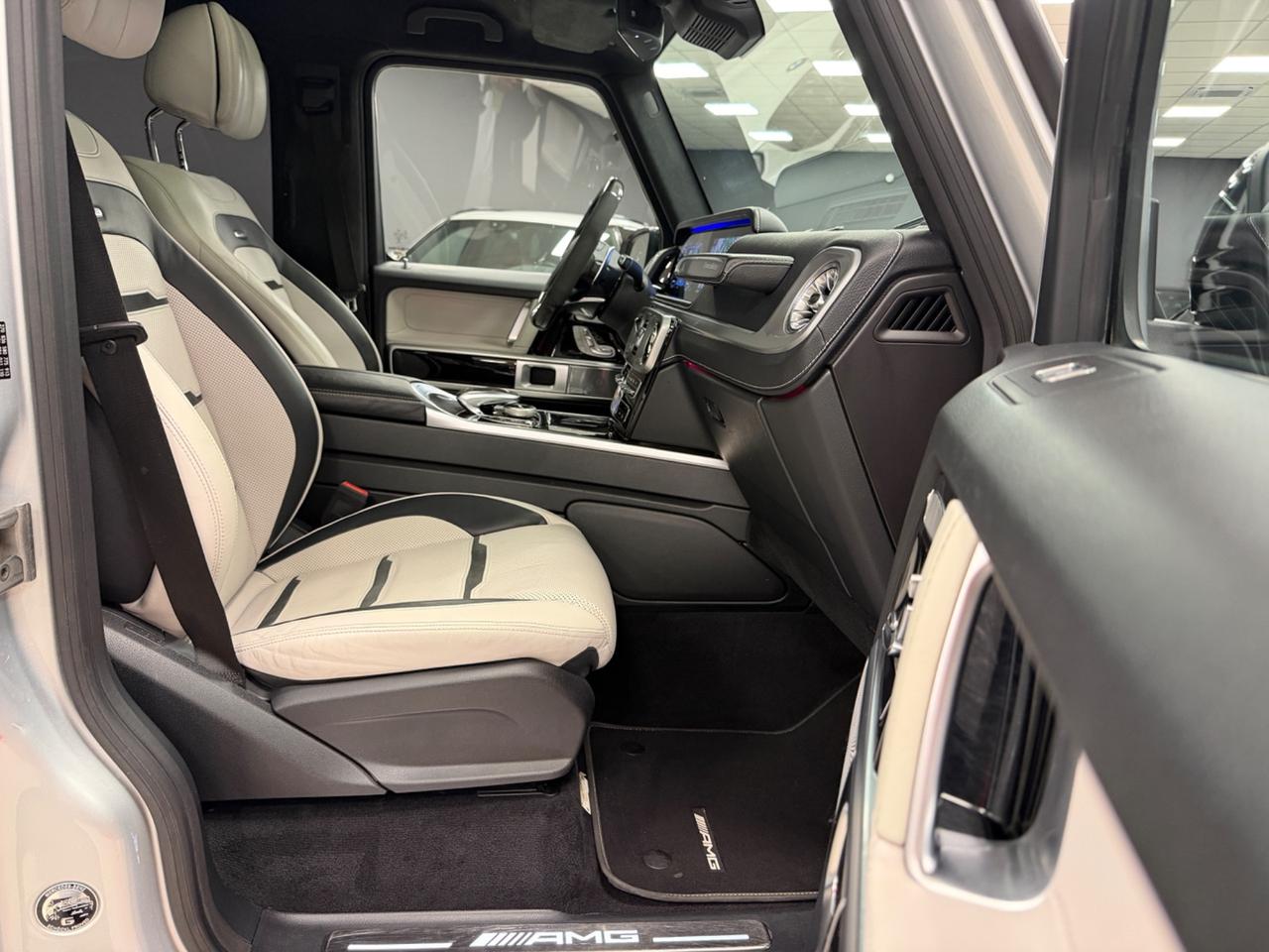 Mercedes-benz G 63 AMG S.W. Premium Plus