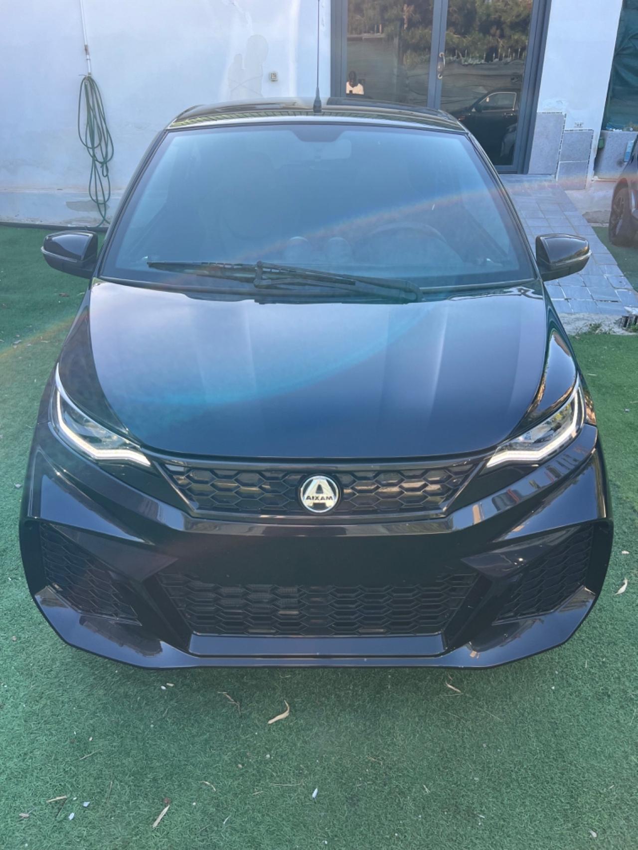 Aixam gti ambition black full 2024 8000 km