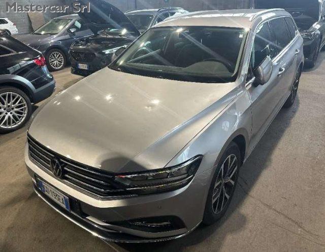 VOLKSWAGEN Passat Variant Variant 2.0 tdi Executive 150cv dsg - GD193EA