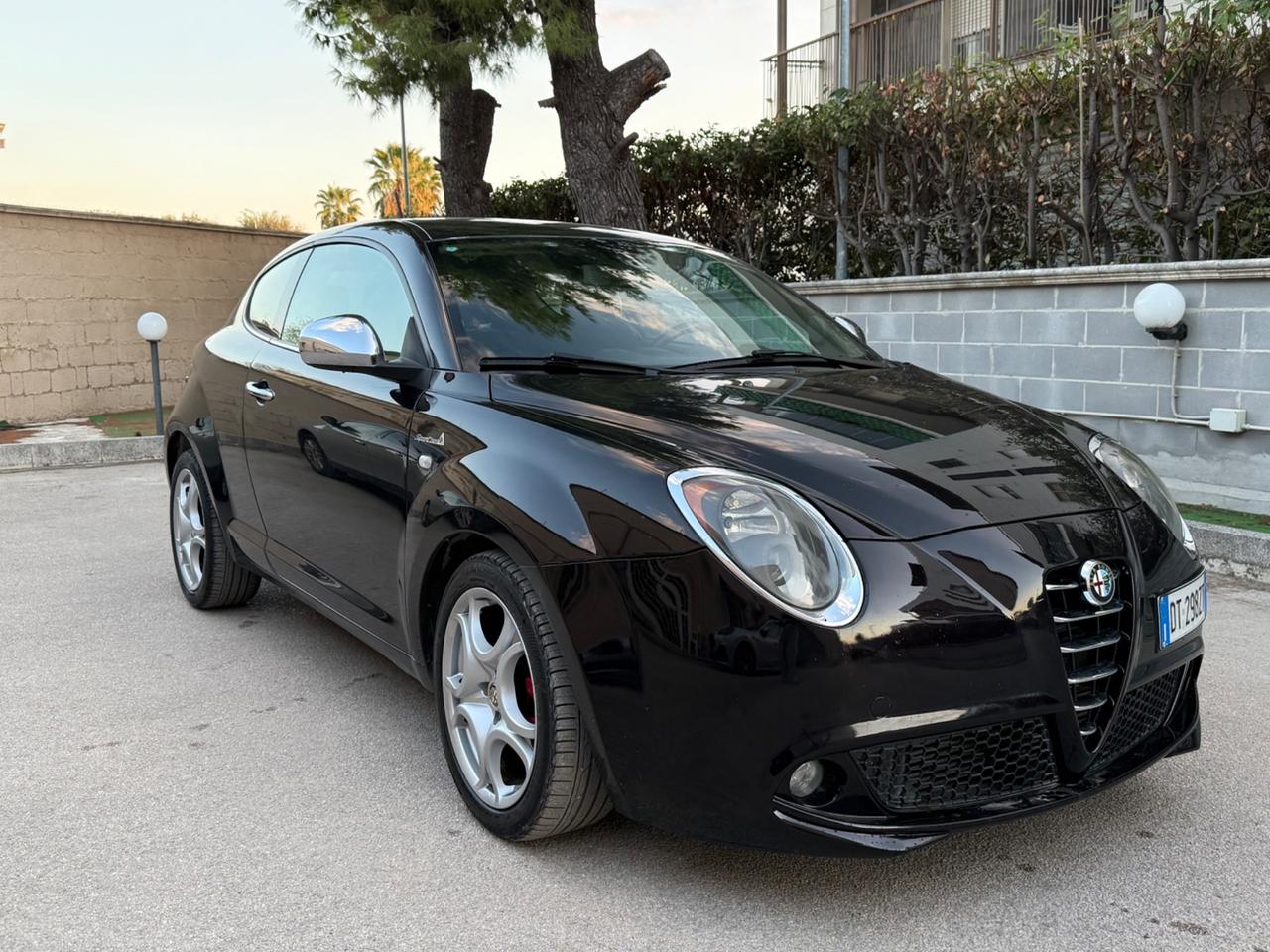 Alfa Romeo MiTo 1.6 JTD Distinctive Sport Pack