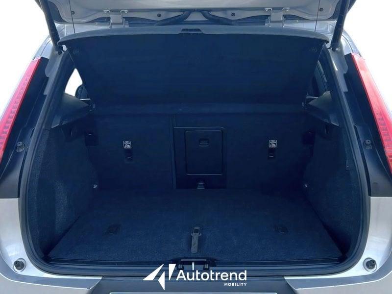 Volvo XC40 B3 163+14 CV Automatico LED Core