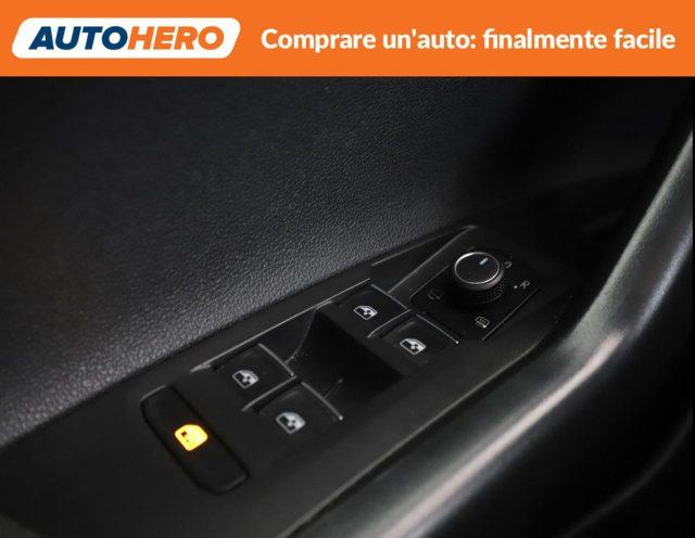 VOLKSWAGEN Taigo 1.0 TSI 110 CV DSG R-Line