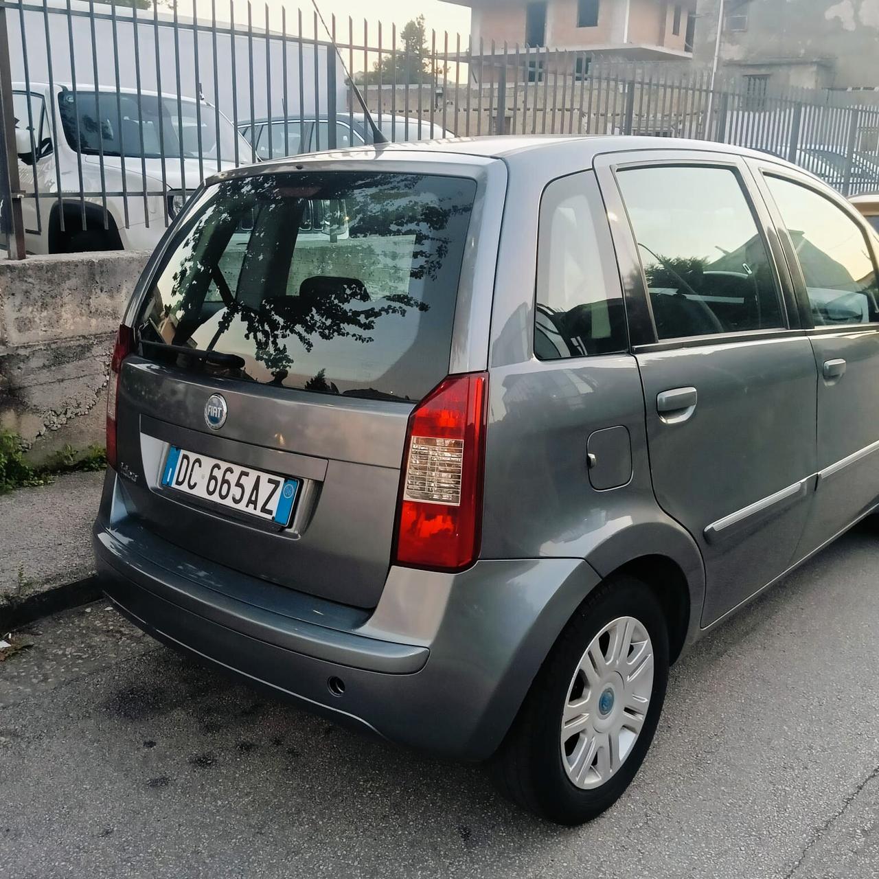 Fiat Idea 1.4 16V Dynamic