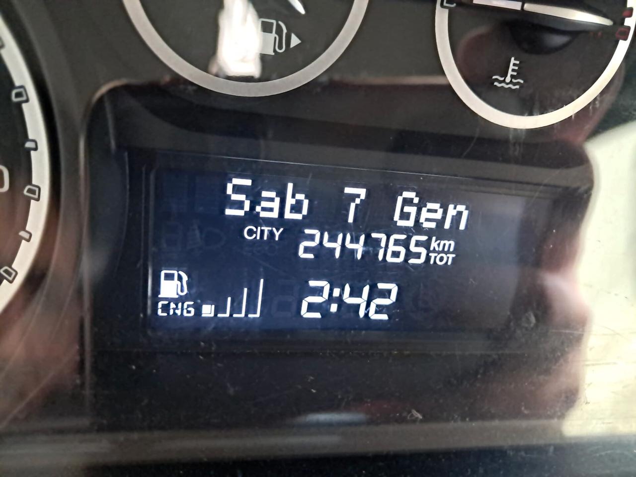 LANCIA YPSILON -NEOPATENTATI-2014-Euro4990