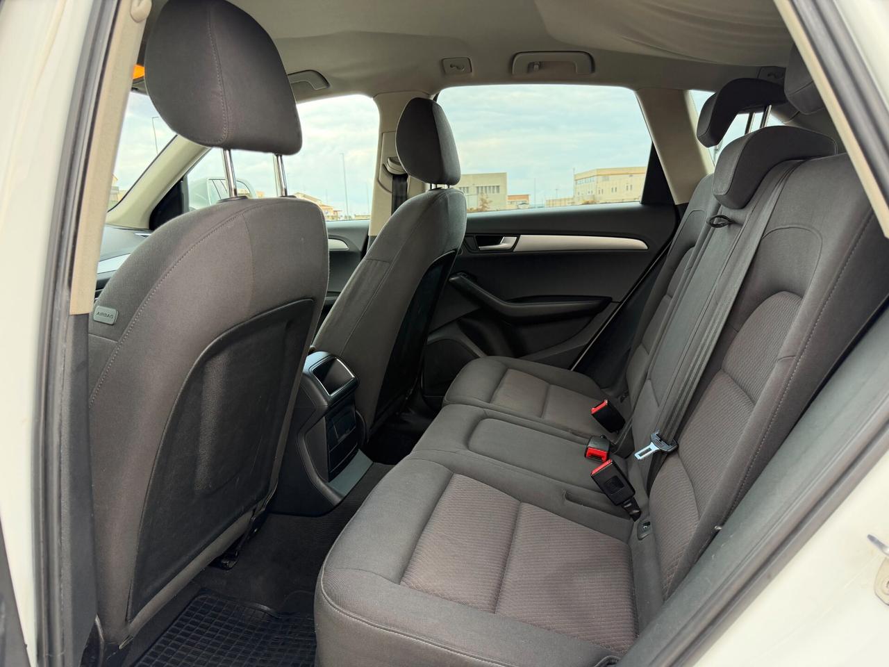 Audi Q5 q5 2.0 tdi 170cv quattro fari*navi